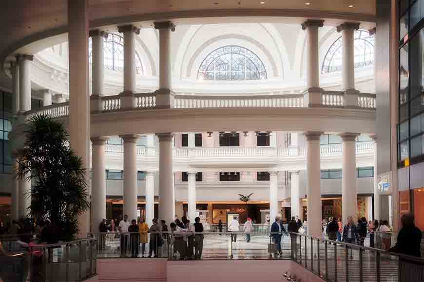 Union Square Shopping, Dining & Travel