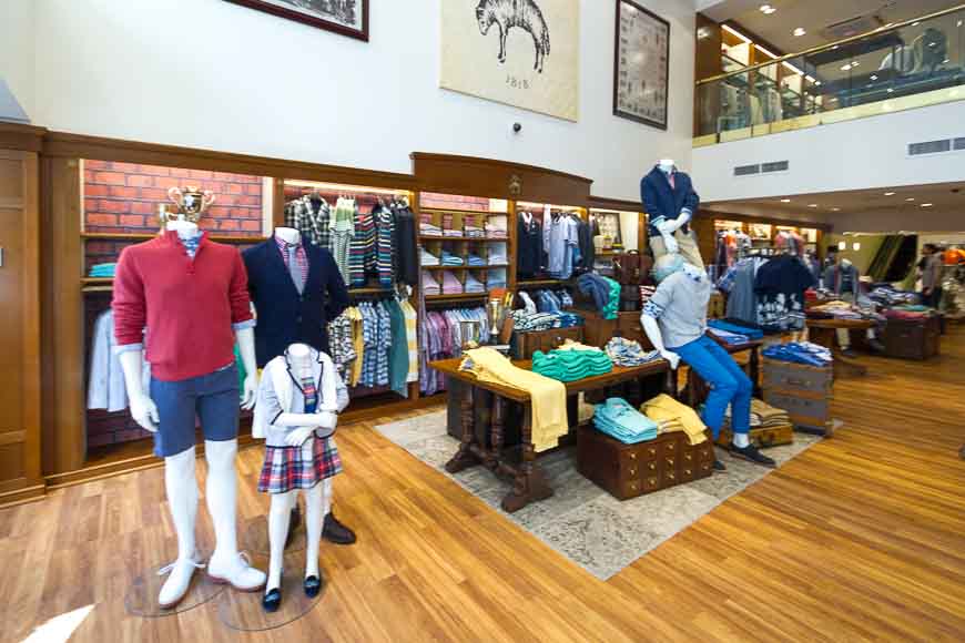 brooks brothers outlet seattle